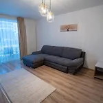 Apartment Barrique Coresi 10