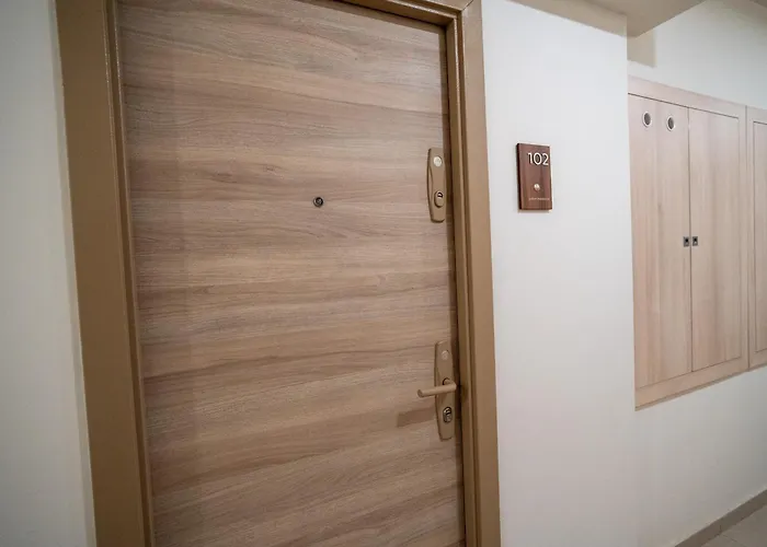 Barrique Coresi 1 Apartment *